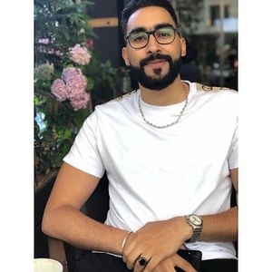 Meet your Posher, Mohamed